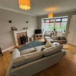 Rent 4 bedroom house in East Staffordshire