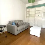 Rent 3 bedroom apartment of 85 m² in Milano