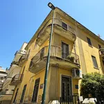 Rent 5 bedroom apartment of 128 m² in Napoli