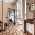 Rent 8 bedroom house of 585 m² in Varese