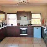 Rent 2 bedroom apartment in Randburg