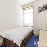 Rent 2 bedroom flat in Aberdeen