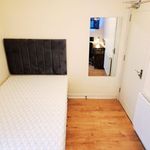 Rent 4 bedroom house in East Midlands