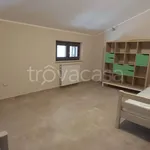 Affitto 3 camera appartamento di 110 m² in Castel di Sangro