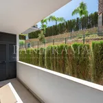 Rent 3 bedroom apartment of 192 m² in Marbella