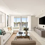 Rent 1 bedroom apartment of 123 m² in Miami