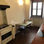 Rent 4 bedroom house of 110 m² in Arezzo