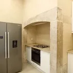 Rent 5 bedroom apartment in lisbon