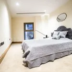 Rent 3 bedroom house in London