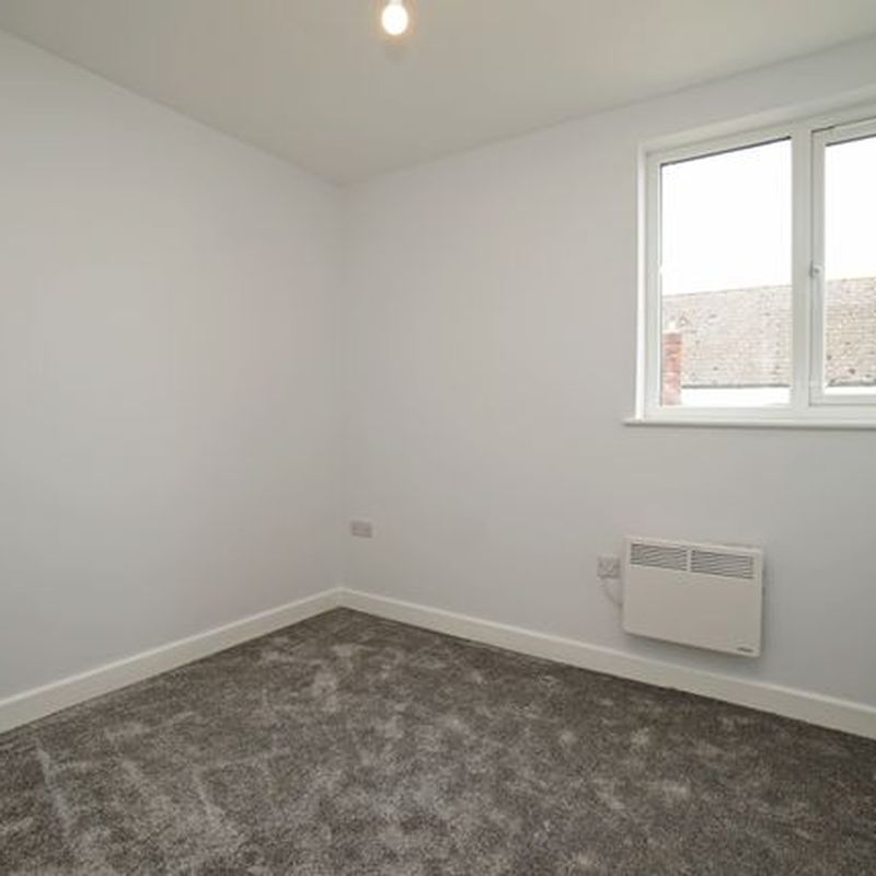 Flat to rent in London Road, Waterlooville PO7