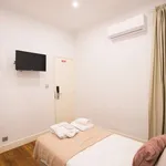 Rent a room in lisbon