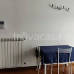 Affitto 2 camera appartamento di 50 m² in Bergamo