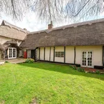 Rent 4 bedroom house in Suffolk