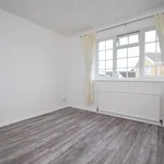 Rent 3 bedroom house in Wakefield