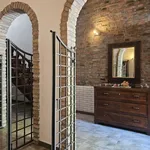 Rent 5 bedroom apartment of 150 m² in Ferrara