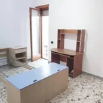 Rent 4 bedroom apartment of 85 m² in Roma