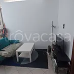 Rent 1 bedroom apartment of 45 m² in Milano