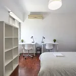 Rent a room in lisbon