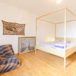 Rent 2 bedroom apartment of 85 m² in brussels