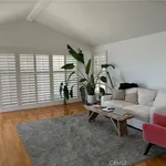 Rent 3 bedroom house of 195 m² in manhattan beach