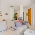 Rent 2 bedroom apartment of 80 m² in valencia