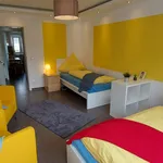 Miete 2 Schlafzimmer wohnung von 70 m² in Duisburg