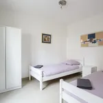 Appartement de 25 m² avec 2 chambre(s) en location à Aubervilliers