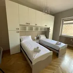 Rent 3 bedroom apartment in Turin