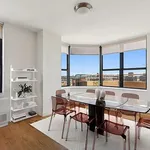 Rent 4 bedroom apartment in Manhattan