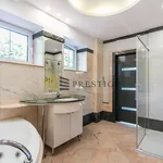 Rent 5 bedroom apartment of 300 m² in Wilanów