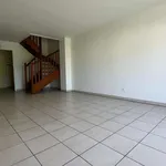 Rent 4 bedroom house of 90 m² in Montrabé