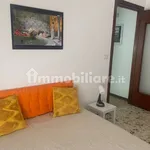 Rent 3 bedroom apartment of 90 m² in Naples