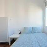 Rent 16 bedroom apartment in Lisbon