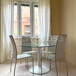 Rent 2 bedroom apartment of 70 m² in Milano