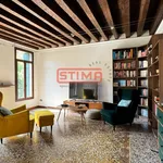 Rent 5 bedroom apartment of 130 m² in Treviso