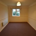 Rent 1 bedroom flat in Wrexham