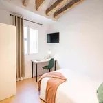 Rent a room in Madrid