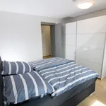 Miete 3 Schlafzimmer wohnung von 90 m² in Düsseldorf