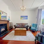 Rent 4 bedroom house in Wellington