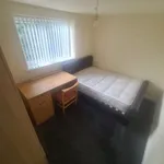 Rent 8 bedroom house in East Midlands