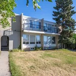 Appartement de 1345 m² avec 4 chambre(s) en location à Calgary