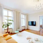 Rent 5 bedroom apartment of 163 m² in Berlin