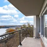 Rent 1 bedroom apartment in Laval (administrative region)