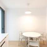 Rent 3 bedroom apartment in barcelona