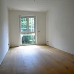 Rent 3 bedroom apartment of 80 m² in Leipzig