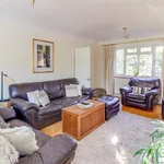 Rent 5 bedroom apartment in Guildford