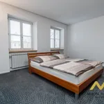 Rent 2 bedroom apartment of 98 m² in Hradec Králové