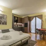 Rent 1 bedroom apartment of 45 m² in Milan