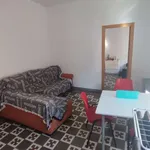 Rent a room of 105 m² in granada