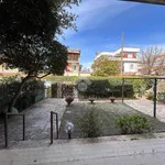 Rent 3 bedroom apartment of 80 m² in Roma